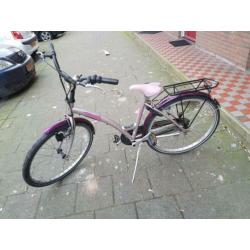 Mooie roze batavus kinderfiets / damesfiets 22inch