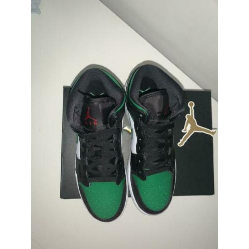 Nike air jordan mids green black size 39