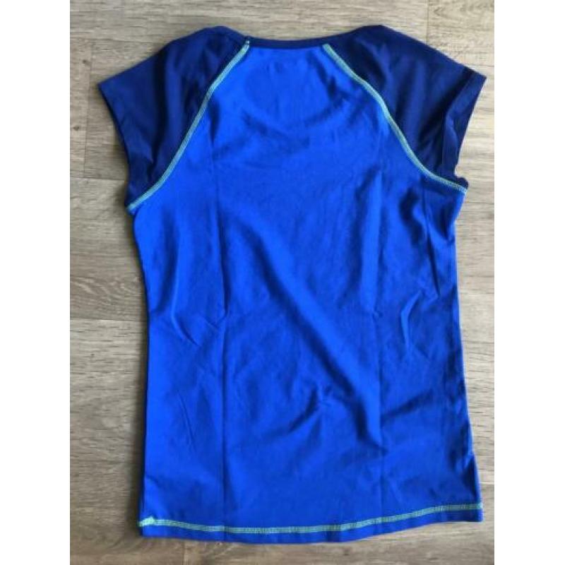 Sportshirt maat S - shirt