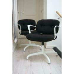 2 vintage Hannah & Morrison stoelen voor Knoll International