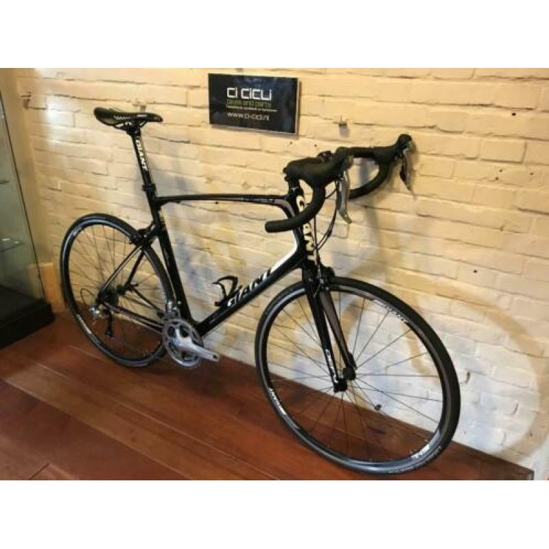 Giant Defy carbon Shimano 105 3 x 10 zwart maat XXL izgst.