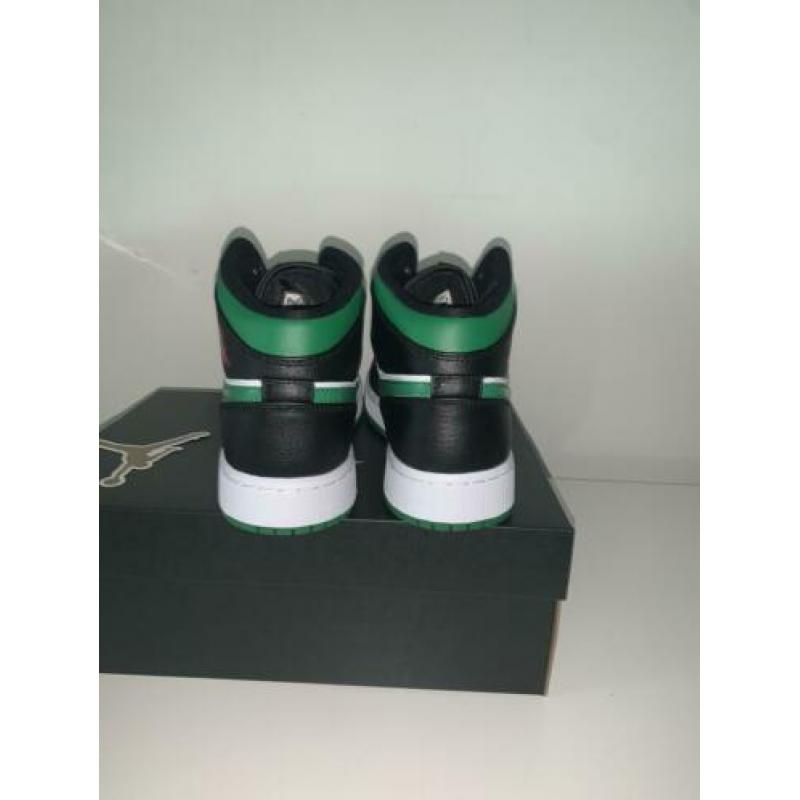 Nike air jordan mids green black size 39