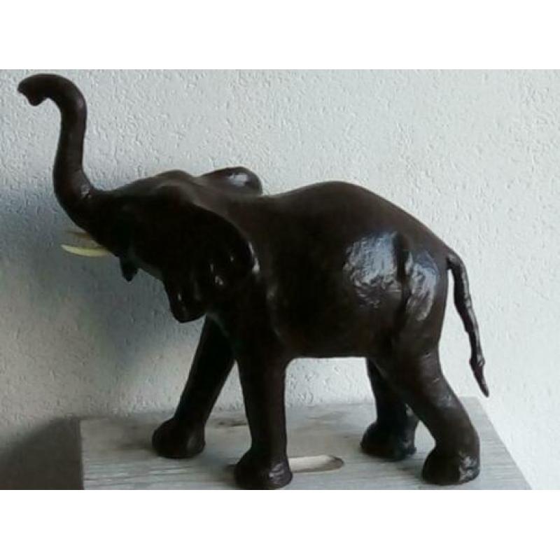 Vintage leren olifant