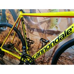 Cannondale Caad 12 Disc Sram Red Etap Metron Hope schijfrem