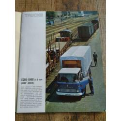 prachtige Bedford truck folder uit 1970