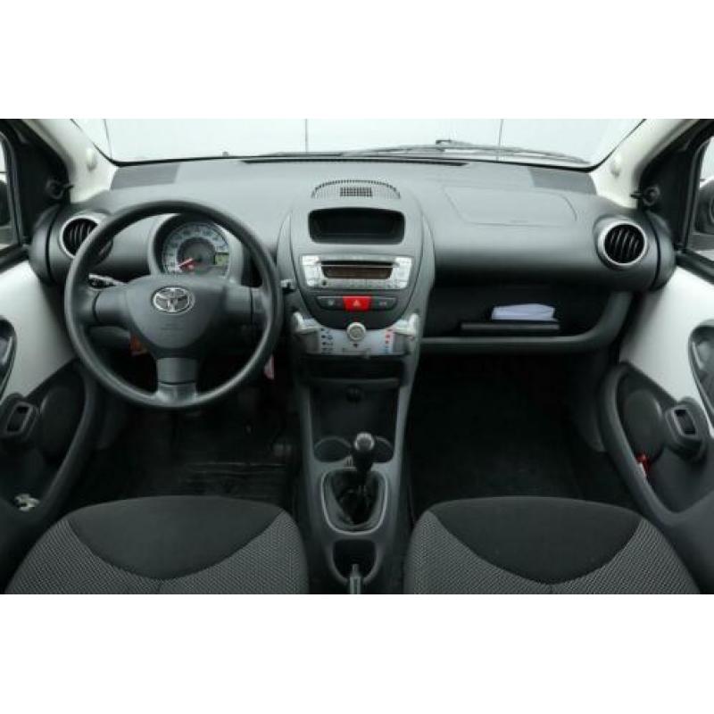 Toyota Aygo AYGO 1.0 12V VVT-I ACCESS (bj 2010)