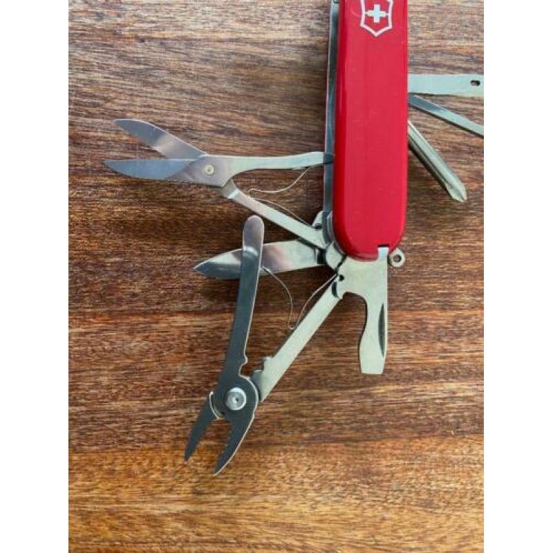 Victorinox Deluxe Tinker Rood