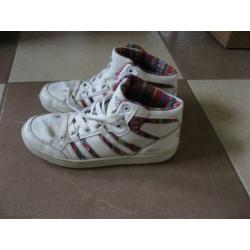 witte/ geruite Celtics sneakers /gympen / schoenen, maat 36