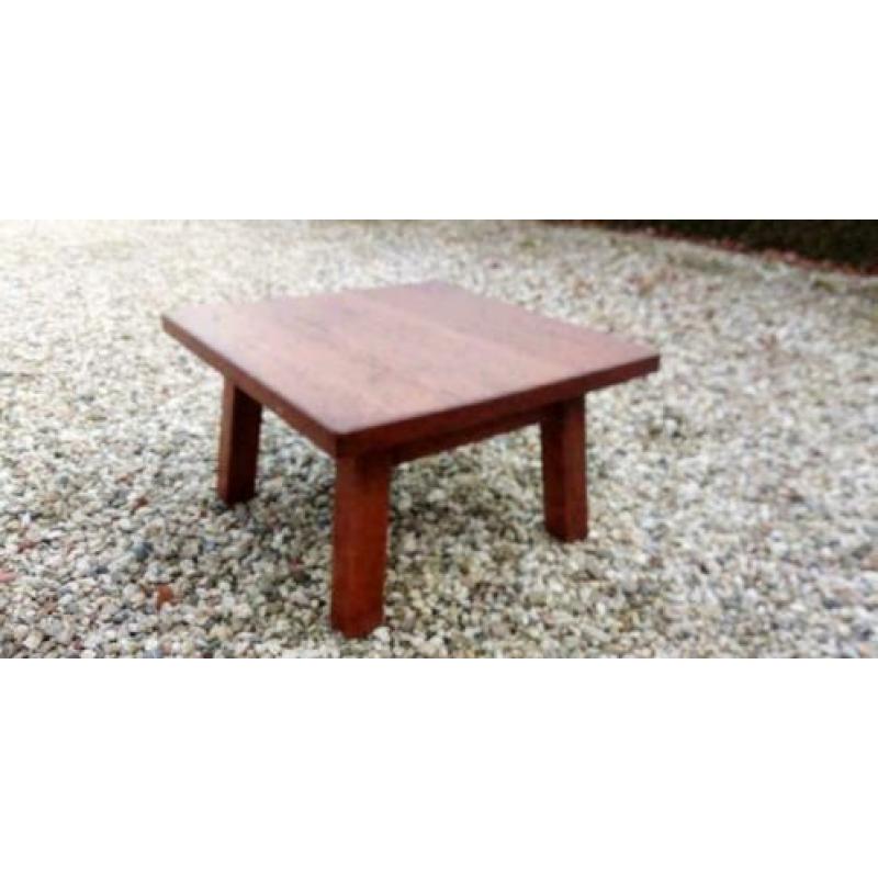 522, eiken salontafel te koop 75 x 75 cm