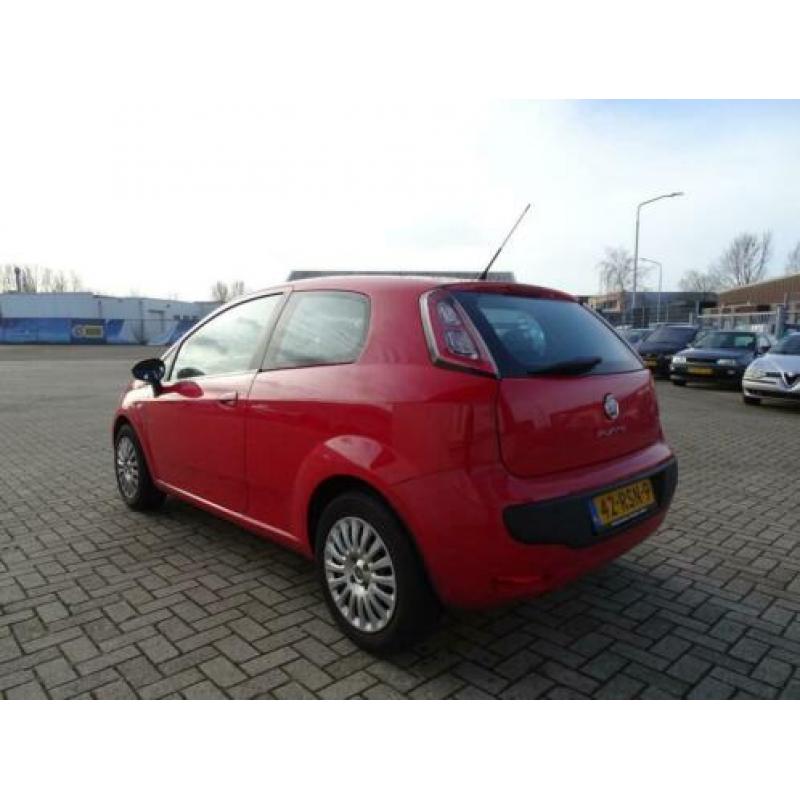 Fiat Punto Evo 1.3 M-Jet Dynamic Airco! Inruil Koopje!