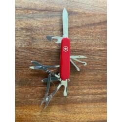 Victorinox Deluxe Tinker Rood