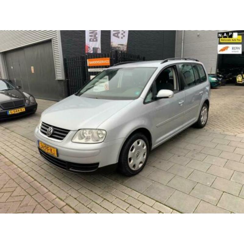 Volkswagen Touran 2.0 TDI Trendline 1e Eigenaar! DSG Trekhaa