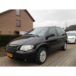 Chrysler Voyager 2.8 CRD AUTOMAAT 7-PERSOONS/AIRCO/CRUISE-CO