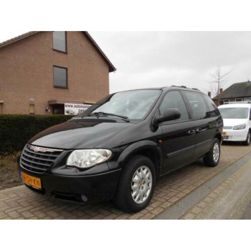 Chrysler Voyager 2.8 CRD AUTOMAAT 7-PERSOONS/AIRCO/CRUISE-CO