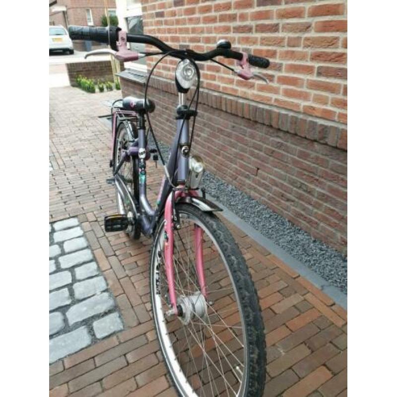 Batavus 26 inch meisjes fiets