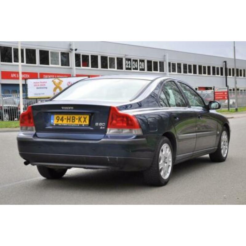 Volvo S60 2.4 Edition AIRCO/NAVI/CRUISE