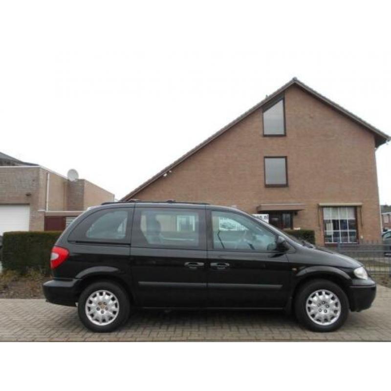 Chrysler Voyager 2.8 CRD AUTOMAAT 7-PERSOONS/AIRCO/CRUISE-CO