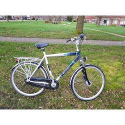 mooie herenfiets altra 8 versnellingen hoog model