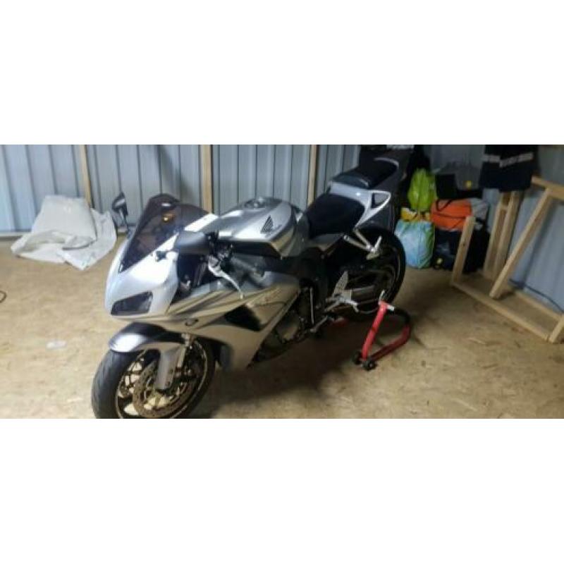 Cbr 1000 rr