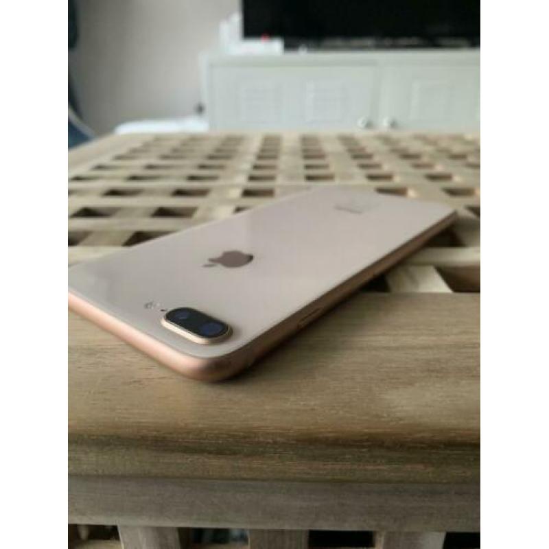 Iphone 8 plus 64 gb goud/roze