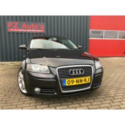 Audi A3 1.6 FSI Ambiente | Metallic | L.M Velgen |