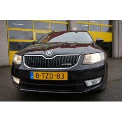 Skoda Octavia Combi 1.6 TDI Greenline Businessline BJ2014 LM