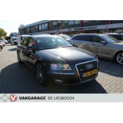 Audi A8 4.2 quattro ,v8,pdc v+a,Airco,B&O,cruisecontrol,mooi