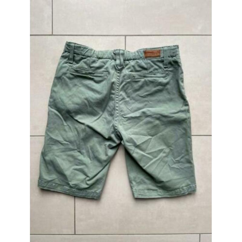 Brian Nephew korte broek mt. 152