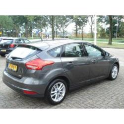 FORD Focus 1.0 100pk 5-deurs Trend Edition Navi Cruise Airco