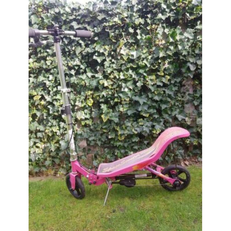 spacescooter roze