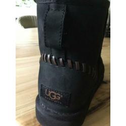 Lederen Uggs