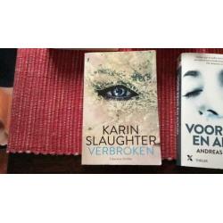 Doos vol thrillers. 16 spanende boeken.