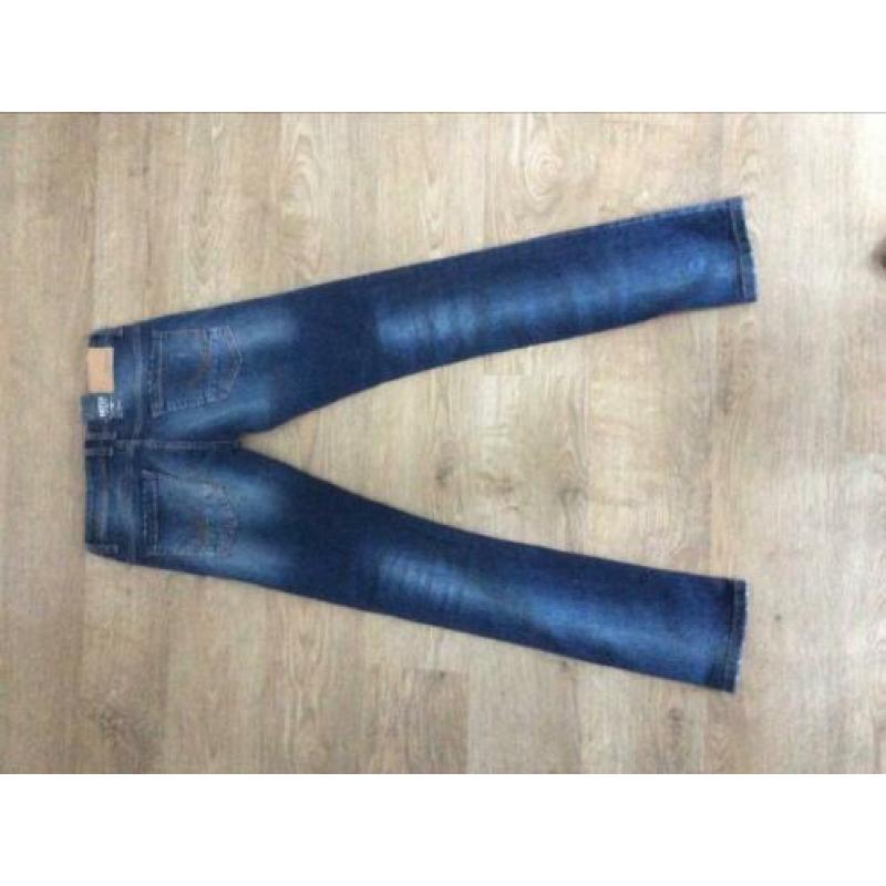 Jeans nieuw maat 164