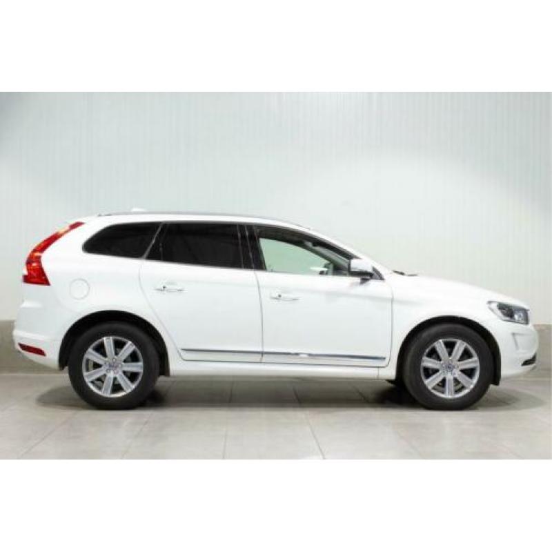 Volvo XC60 Euro6 D5 AWD Aut. Signature Edition Leder Navigat