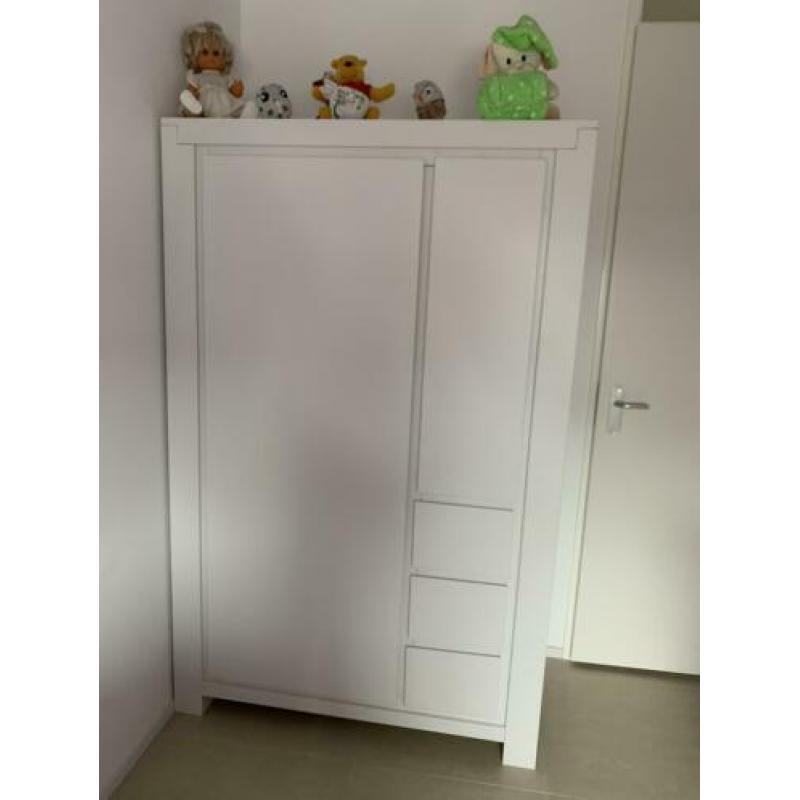 Complete babykamer met box