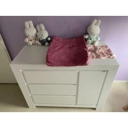 Complete babykamer met box