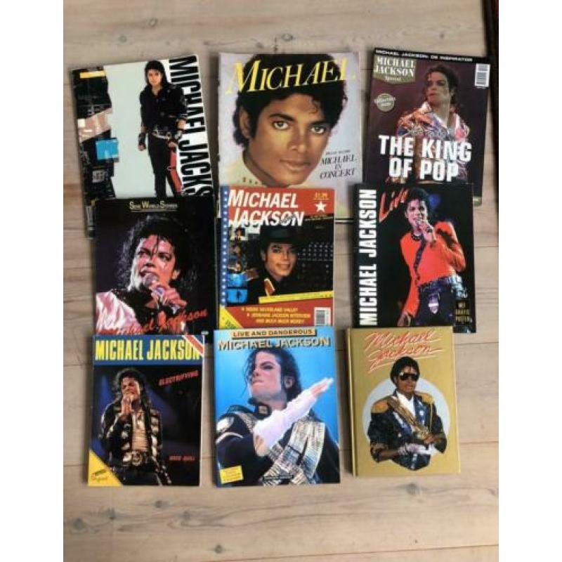 Michael Jackson Collectors Items 9 Tijdschriften 1 Boek