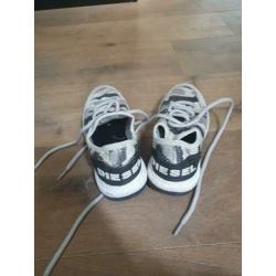 Kinder sneakers mt 28