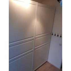 Pax kast met birkeland schuifdeuren 200x60x236 + inrichting