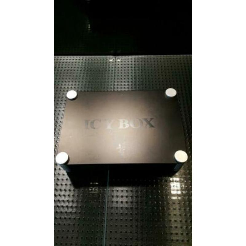 ICY BOX 3.5" HDD / DVD BEHUIZING ZWART met blauwe led licht