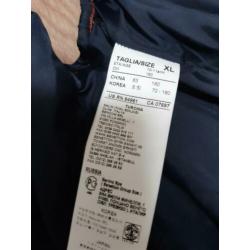 Benneton bodywarmer met capuchon, maat 152