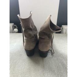 Sendra laarzen,suede mosgroen mt 40