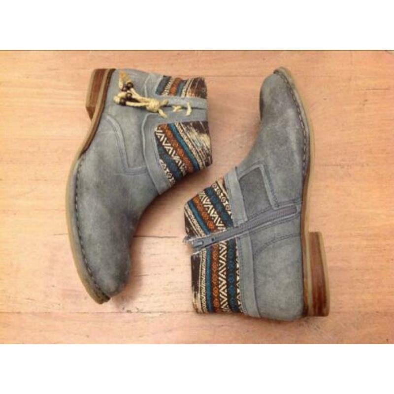 BUGATTI, korte laarsjes,boots, 38, blauw