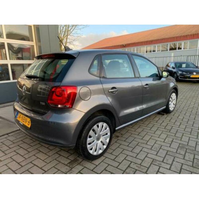 Volkswagen Polo 1.2 TSI Comfortline Navi / Clima / Tel / DSG