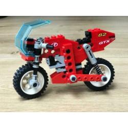 Lego Technic 8210 - Nitro GTX Bike motorfiets retro