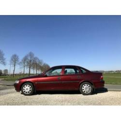 Opel Vectra 1.8i-16V Pearl, BJ 1998, APK Dec 2020, NAP