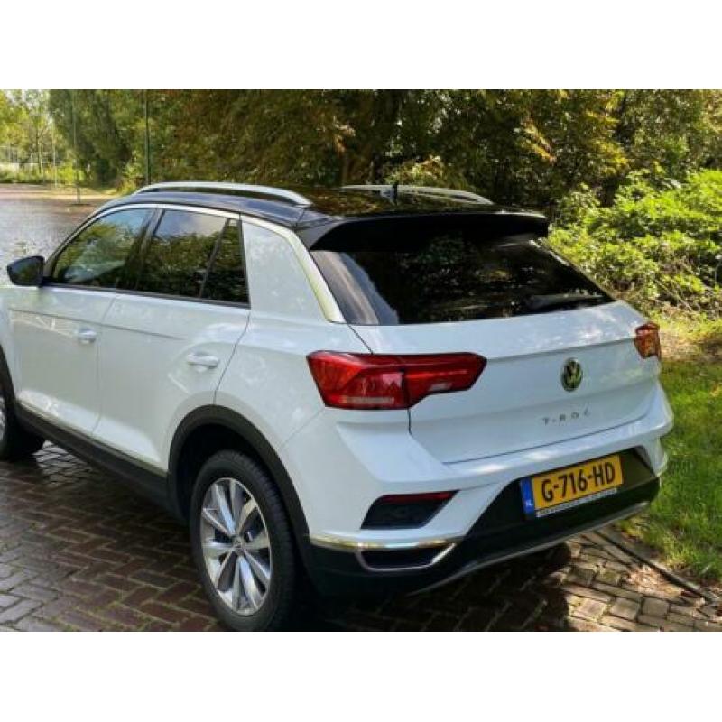 Volkswagen T-Roc 1.5 TSI Sport Business R 1 Eig 3-2019 13000