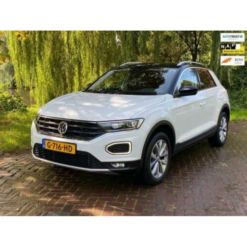 Volkswagen T-Roc 1.5 TSI Sport Business R 1 Eig 3-2019 13000