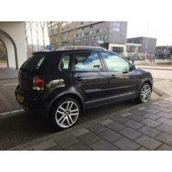 Volkswagen Polo 1.2 51KW 5D Cross 2009 Zwart