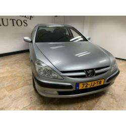 Peugeot 607 2.0-16V ZONDAG ' s open van 12-tot 17 uur